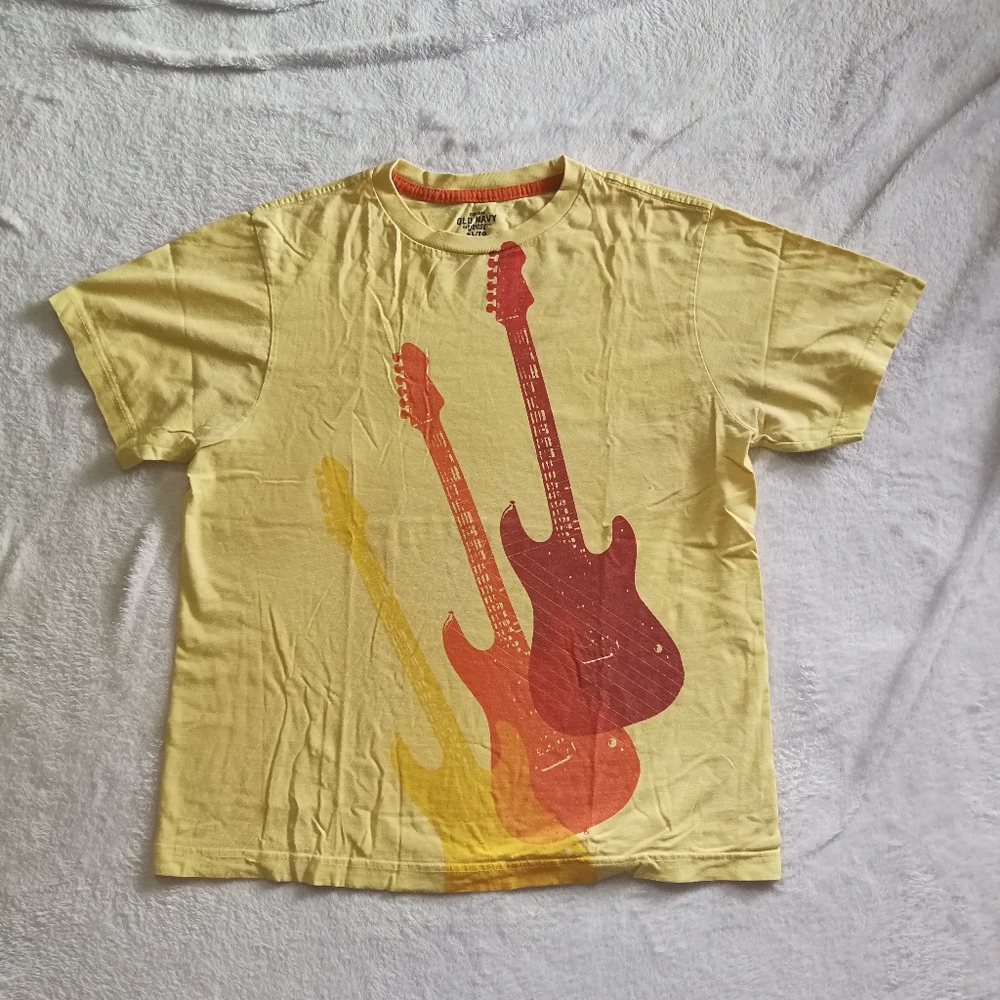 Old Navy Graphic Tee